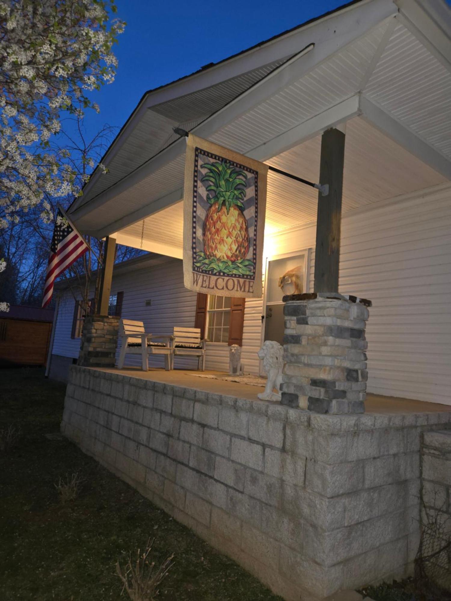 Flatt Creek Cottage Livingston Exteriör bild